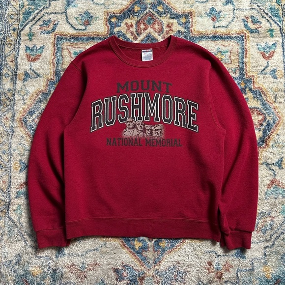 Vintage Mount Rushmore Crewneck Small - Picture 1 of 4